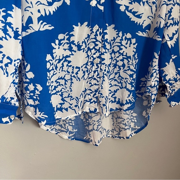 Calzedonia Blue and White Patterned Shirt Oversized Size Small NWOT - Picture 4 of 9